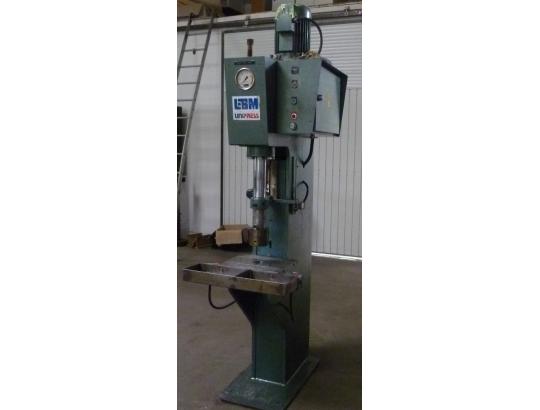 Auvergne machines outils